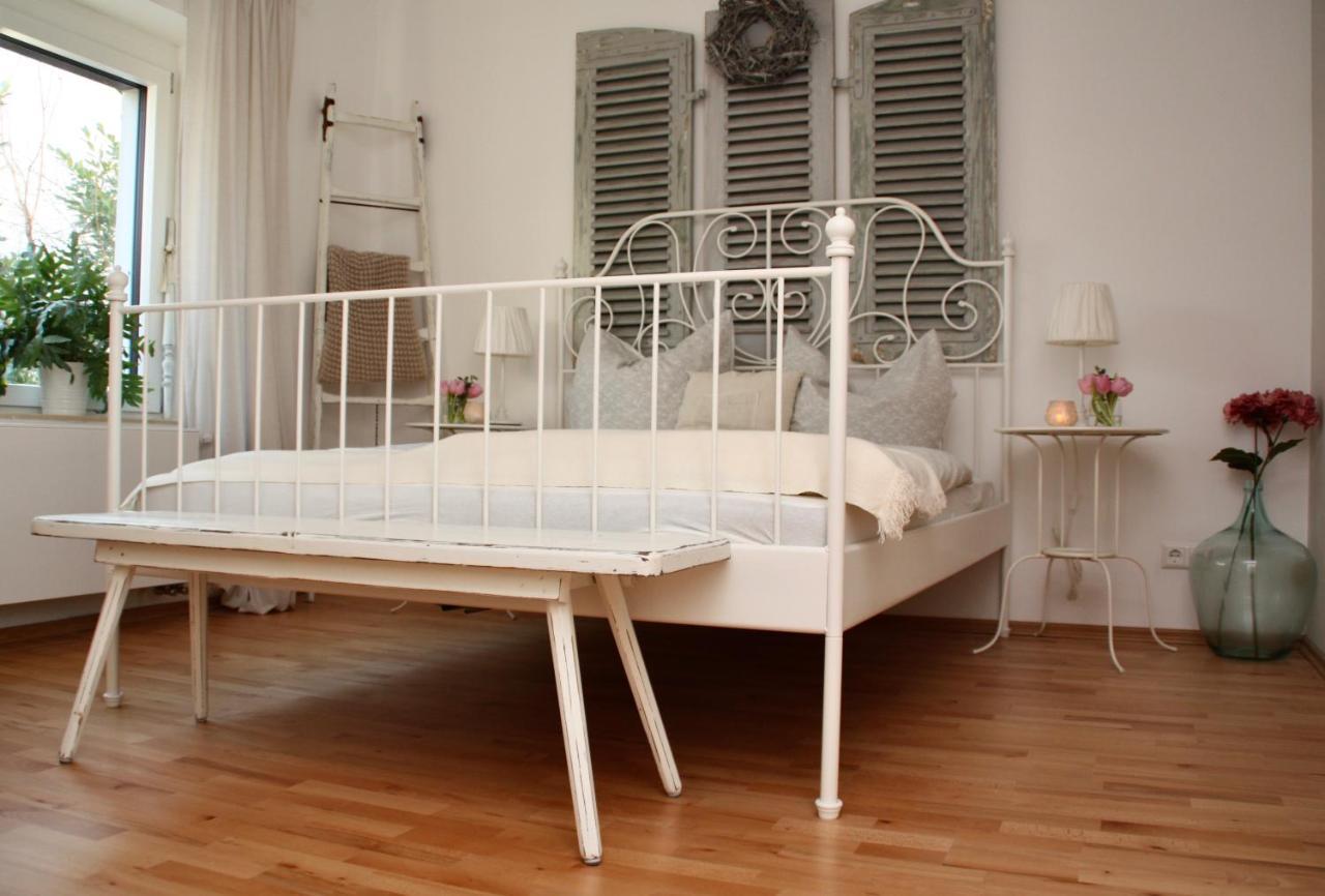 Gemuetliche Ferienwohnung In Edesheim An Der Weinstrasse מראה חיצוני תמונה
