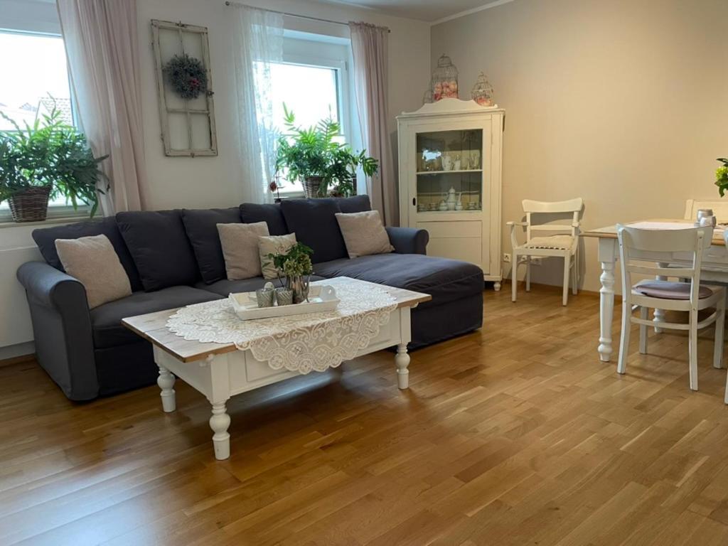Gemuetliche Ferienwohnung In Edesheim An Der Weinstrasse מראה חיצוני תמונה